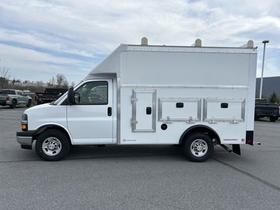 2025 Chevrolet Express Cutaway 3500 1WT