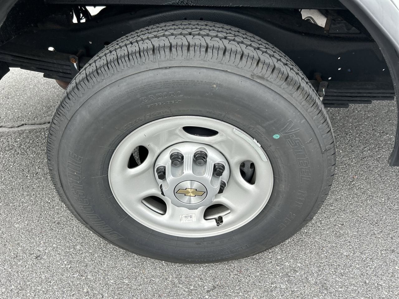 2025 Chevrolet Express Cutaway 3500 1WT