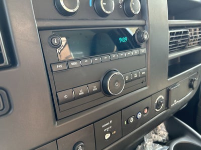 2025 Chevrolet Express Cutaway 3500 1WT