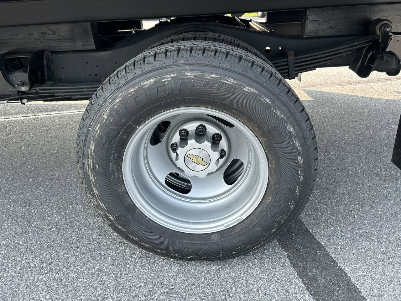 2025 Chevrolet Express Cutaway 3500 1WT