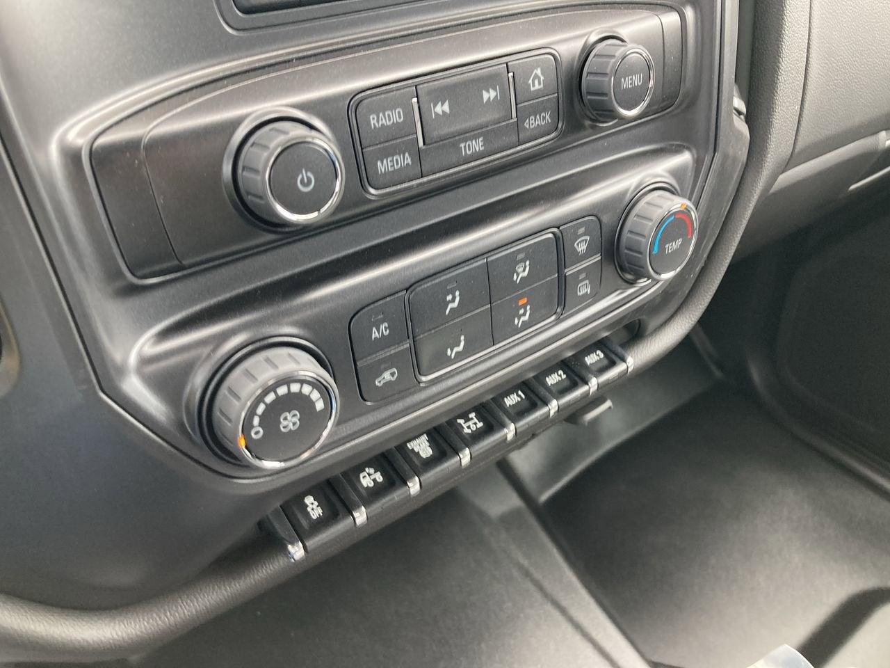 2024 Chevrolet Silverado 5500 HD Work Truck