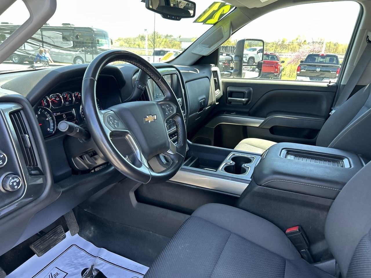 2021 Chevrolet Silverado 5500 HD LT