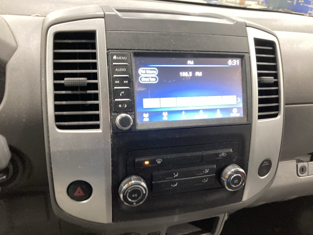 2019 Nissan Frontier SV