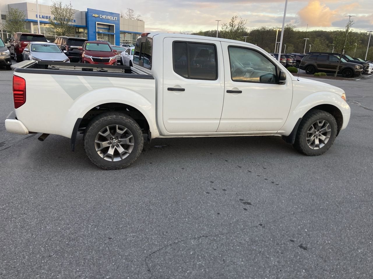 2020 Nissan Frontier SV