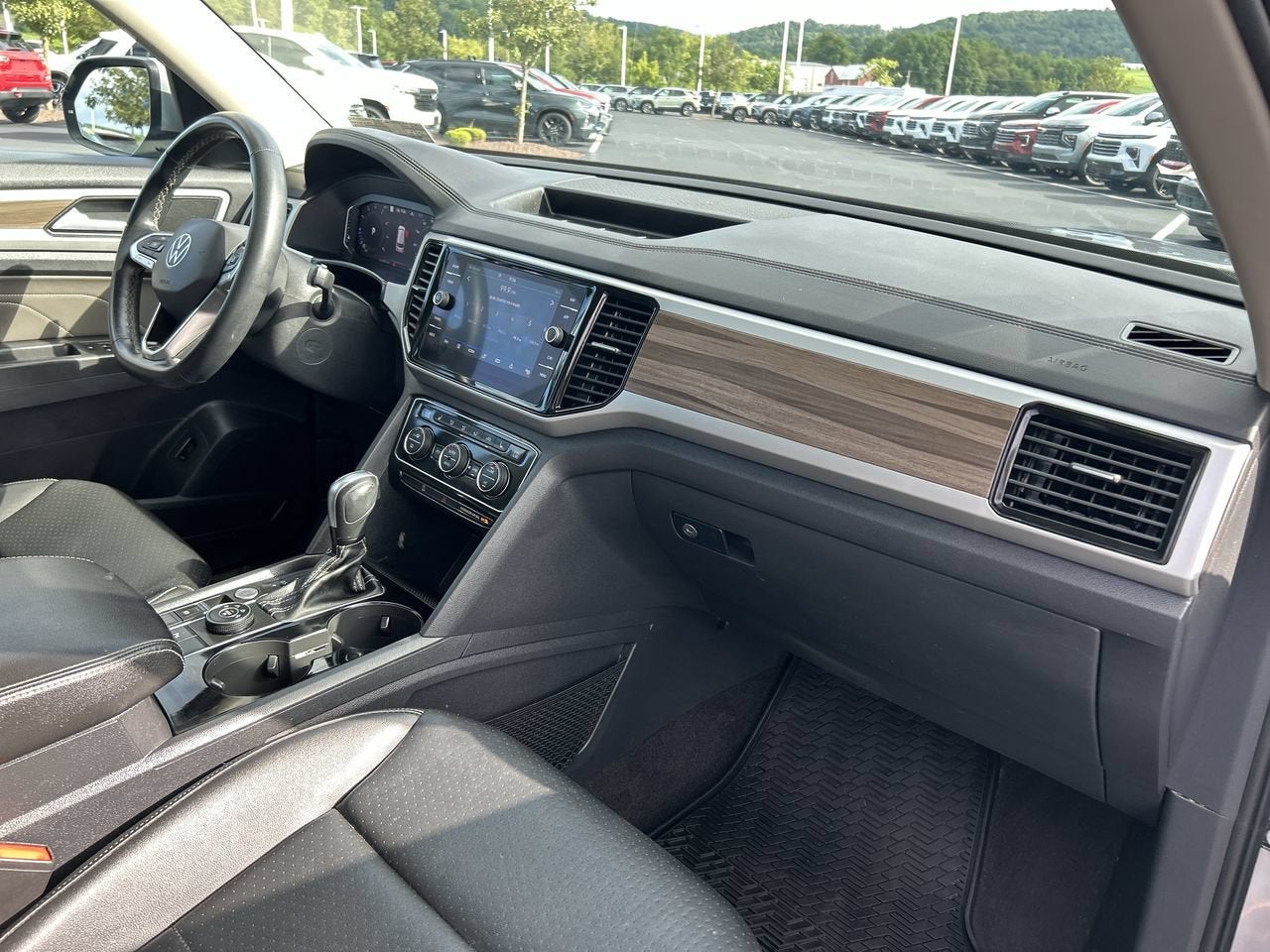 2022 Volkswagen Atlas 2.0T SEL