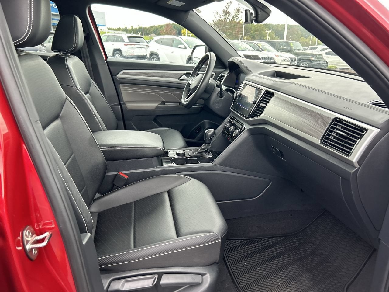 2022 Volkswagen Atlas Cross Sport 3.6L V6 SE w/Technology