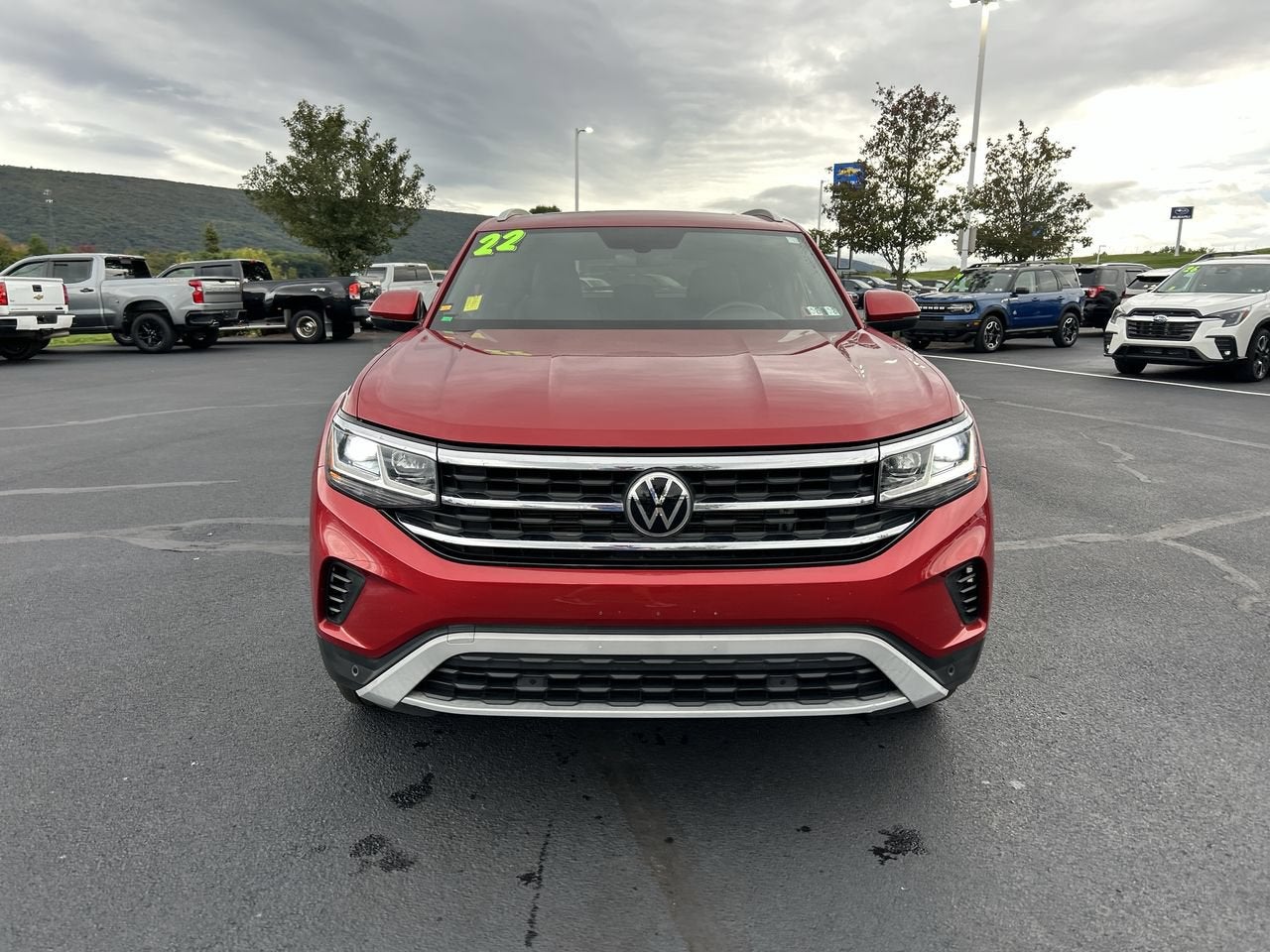 2022 Volkswagen Atlas Cross Sport 3.6L V6 SE w/Technology