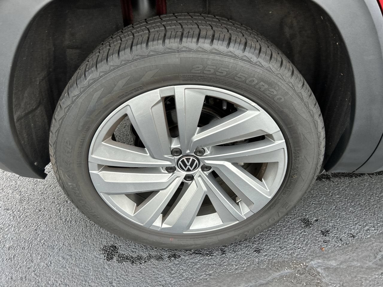 2022 Volkswagen Atlas Cross Sport 3.6L V6 SE w/Technology