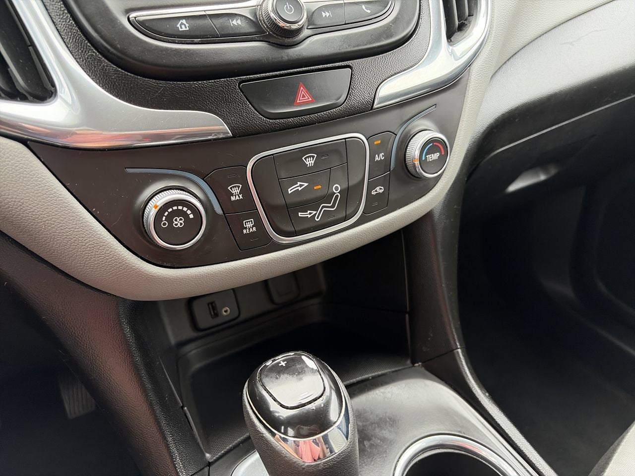 2018 Chevrolet Equinox LS