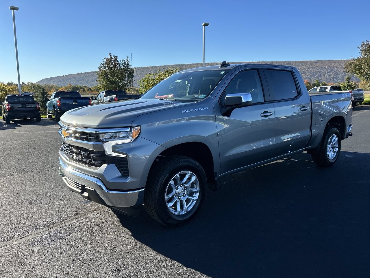 2026 Chevrolet Silverado 1500 LT (2FL)