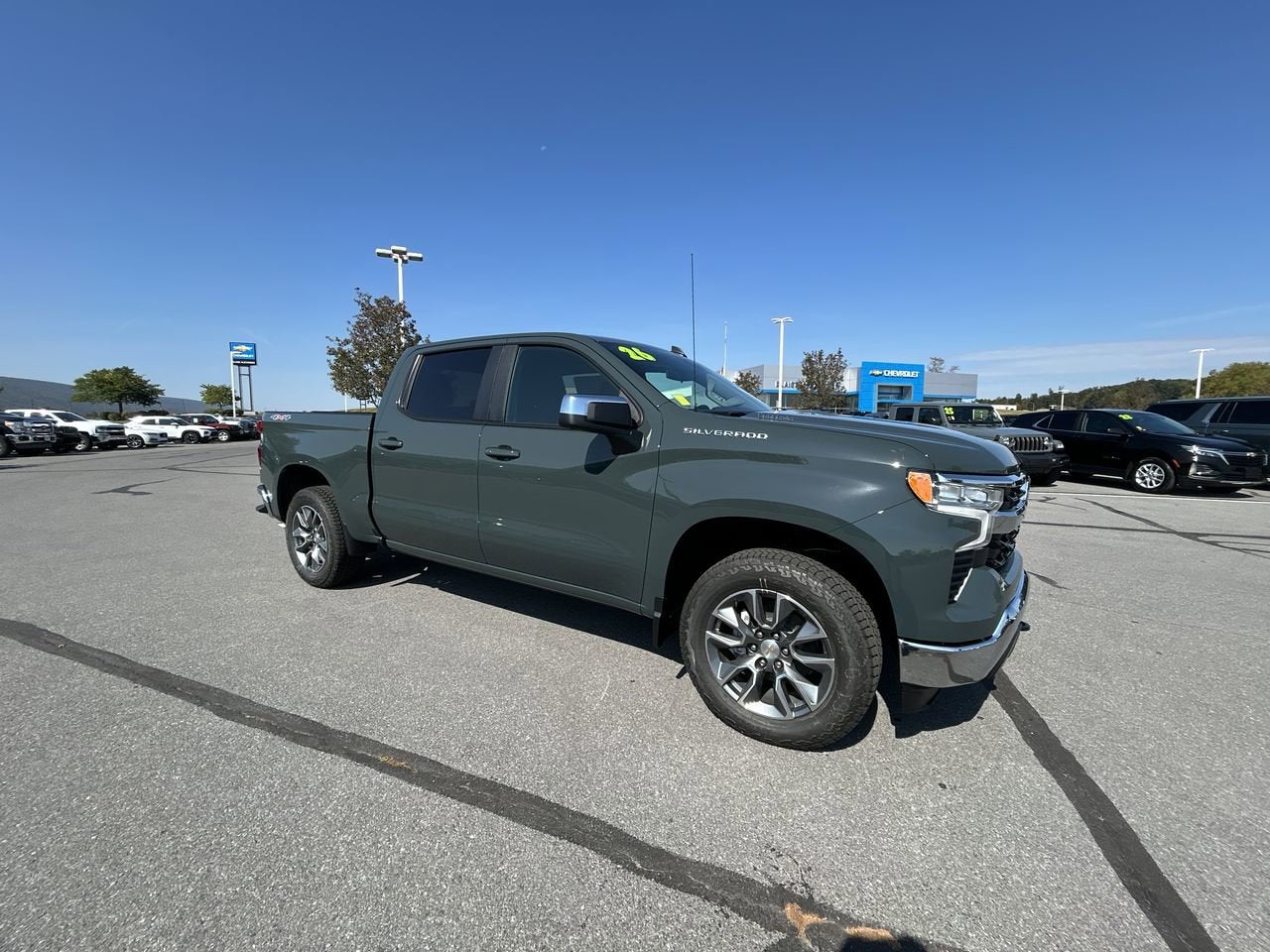 2026 Chevrolet Silverado 1500 LT (2FL)