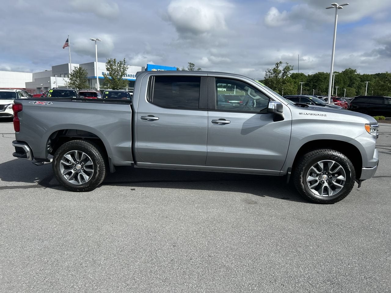2026 Chevrolet Silverado 1500 LT (2FL)