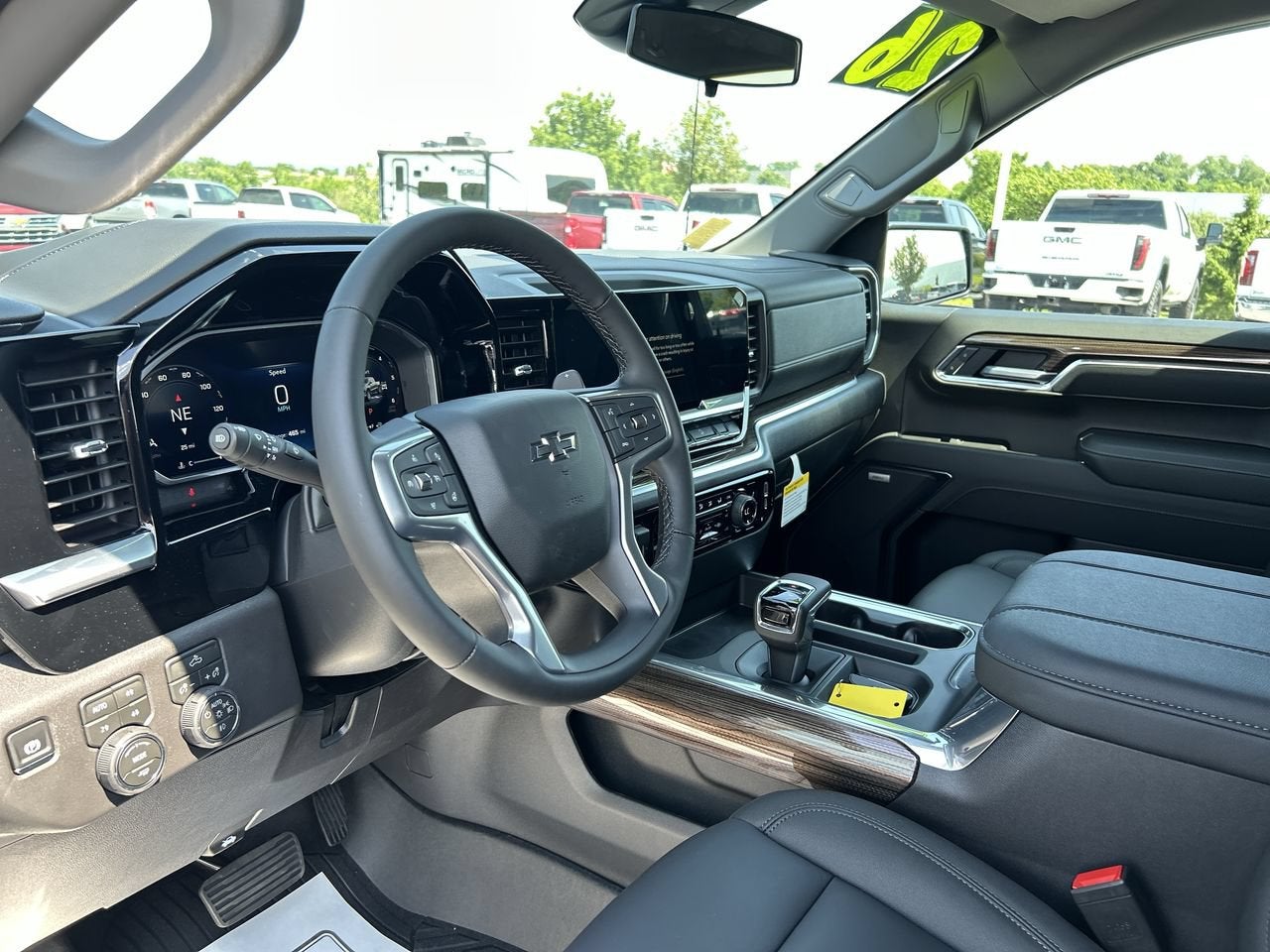 2026 Chevrolet Silverado 1500 RST - Photo 25
