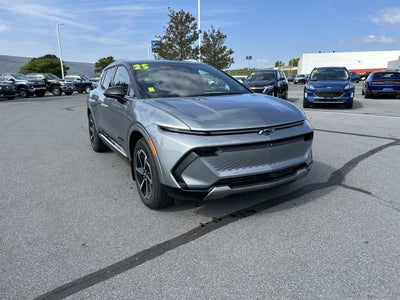 2025 Chevrolet Equinox EV LT