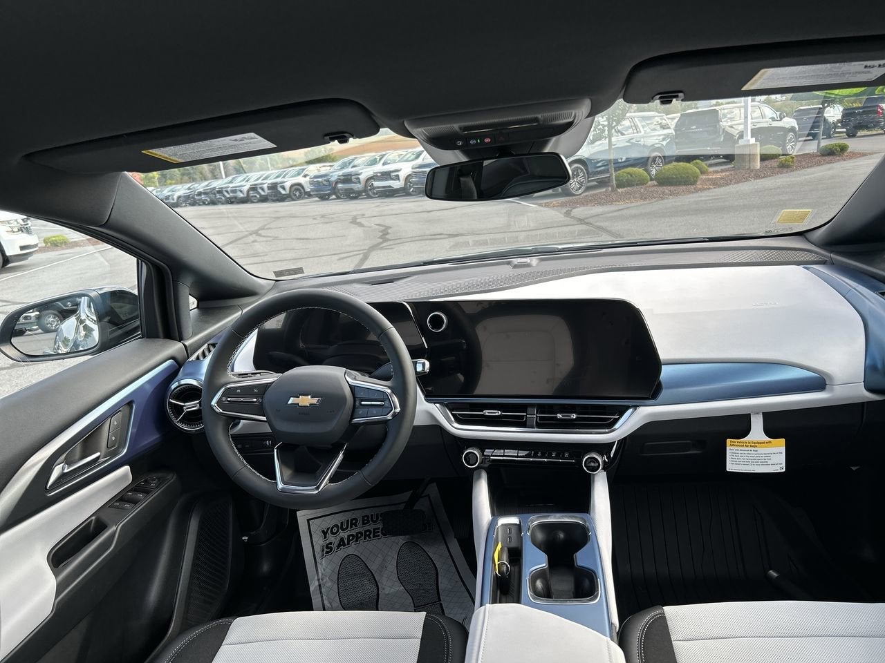 2025 Chevrolet Equinox EV LT