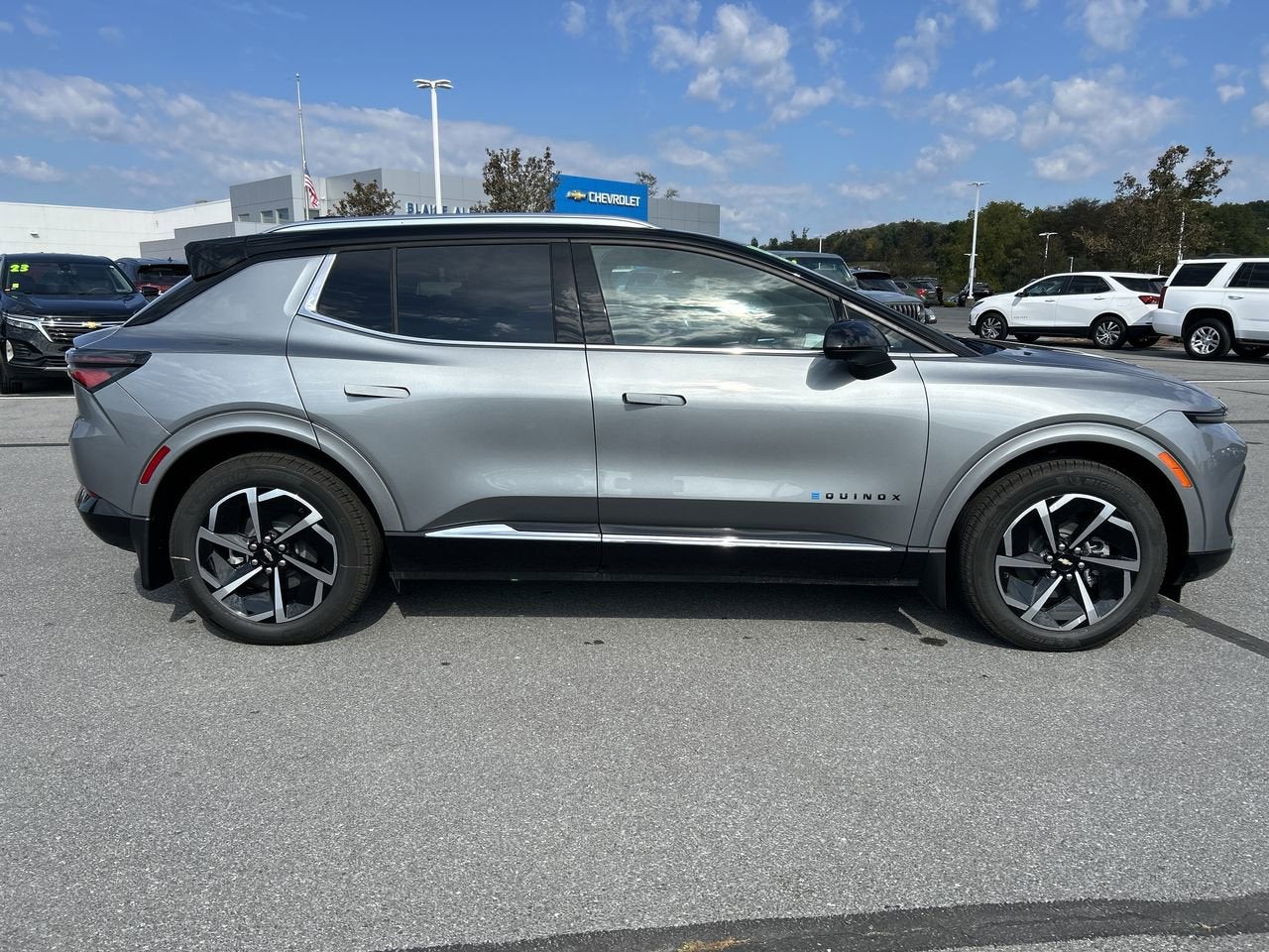 2025 Chevrolet Equinox EV LT