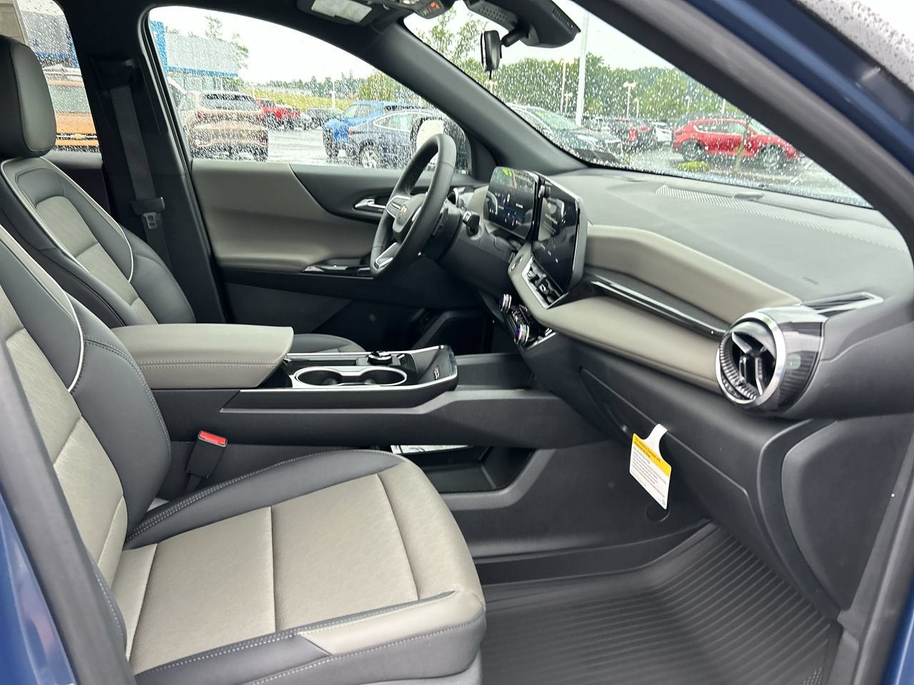 2026 Chevrolet Equinox LT - Photo 13