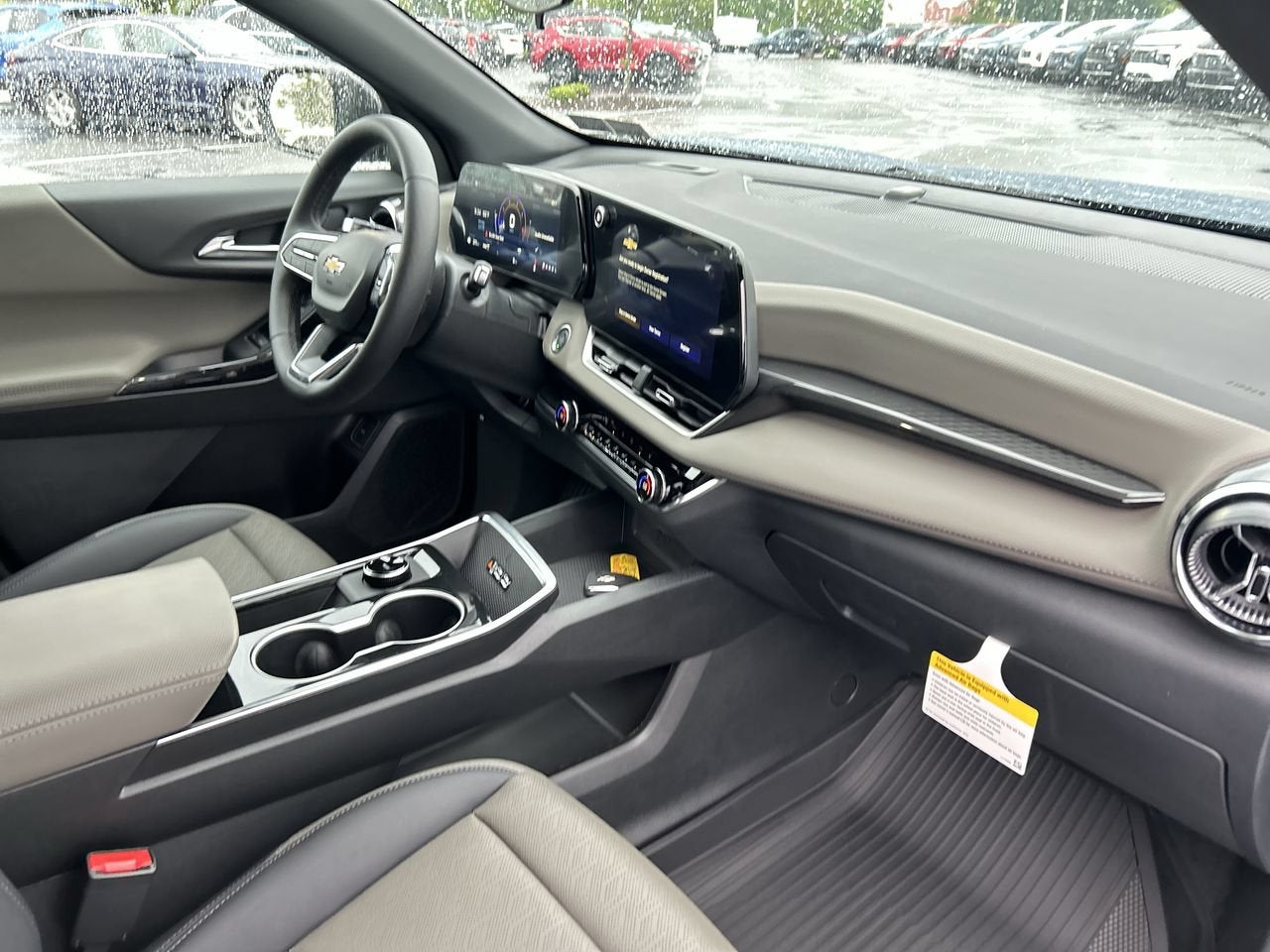 2026 Chevrolet Equinox LT - Photo 15
