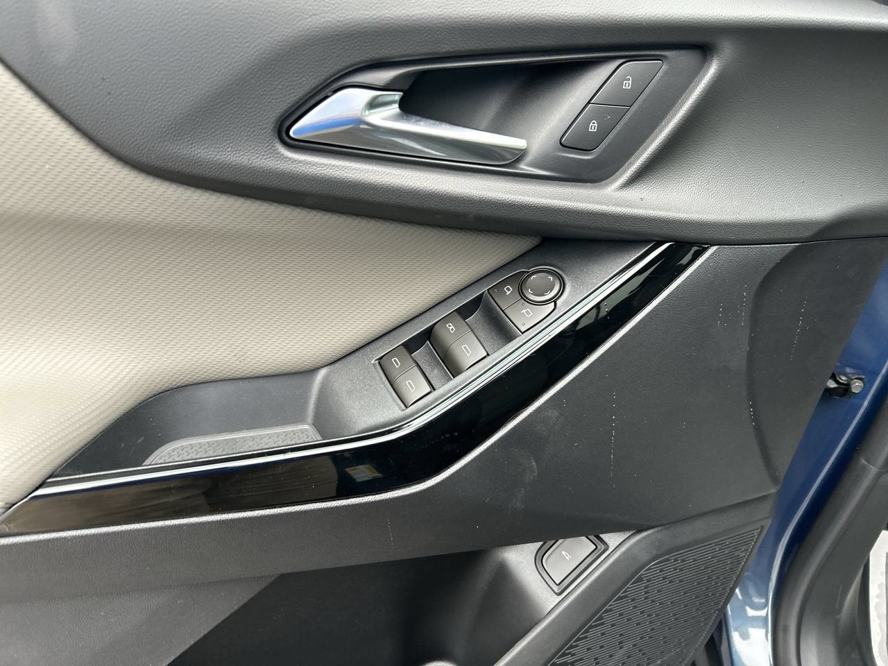 2026 Chevrolet Equinox LT - Photo 20