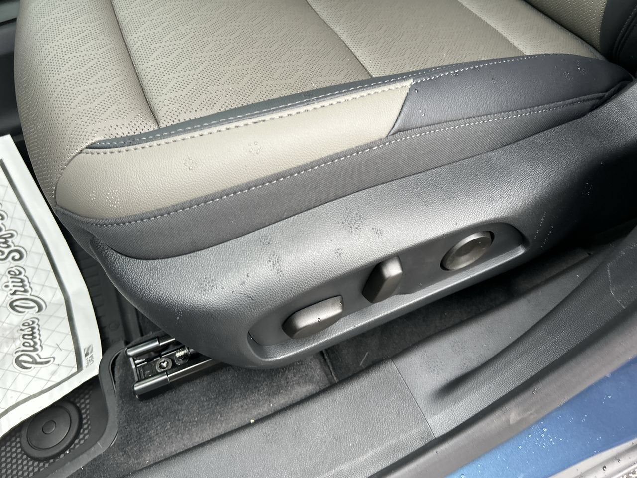 2026 Chevrolet Equinox LT - Photo 23