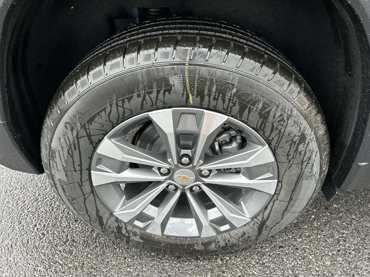 2026 Chevrolet Equinox LT - Photo 9