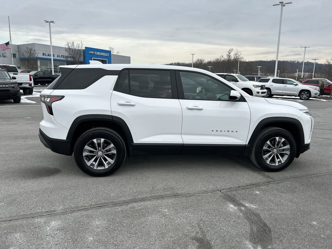 2025 Chevrolet Equinox LT