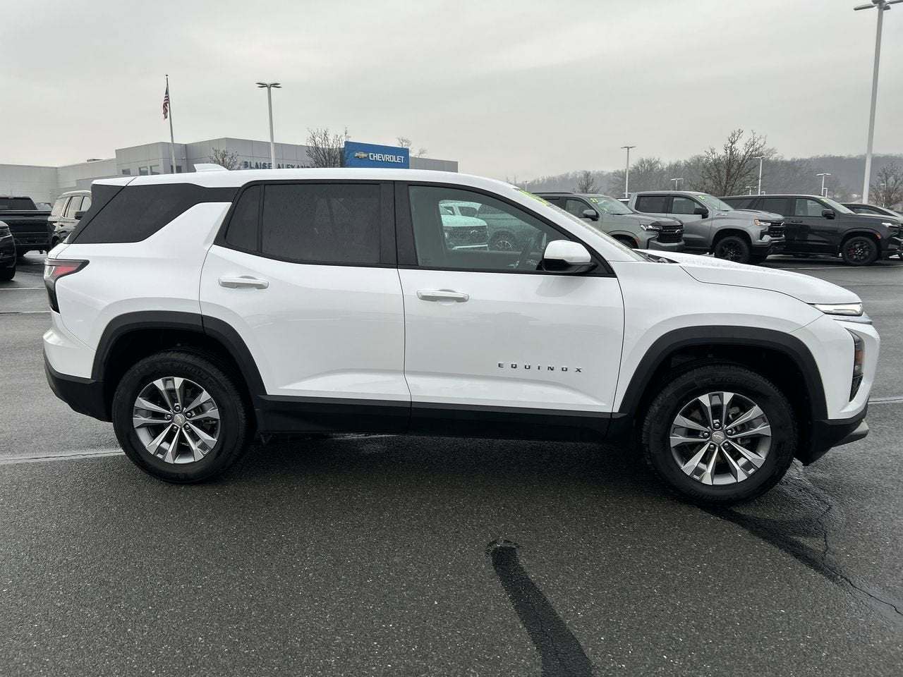 2025 Chevrolet Equinox LT