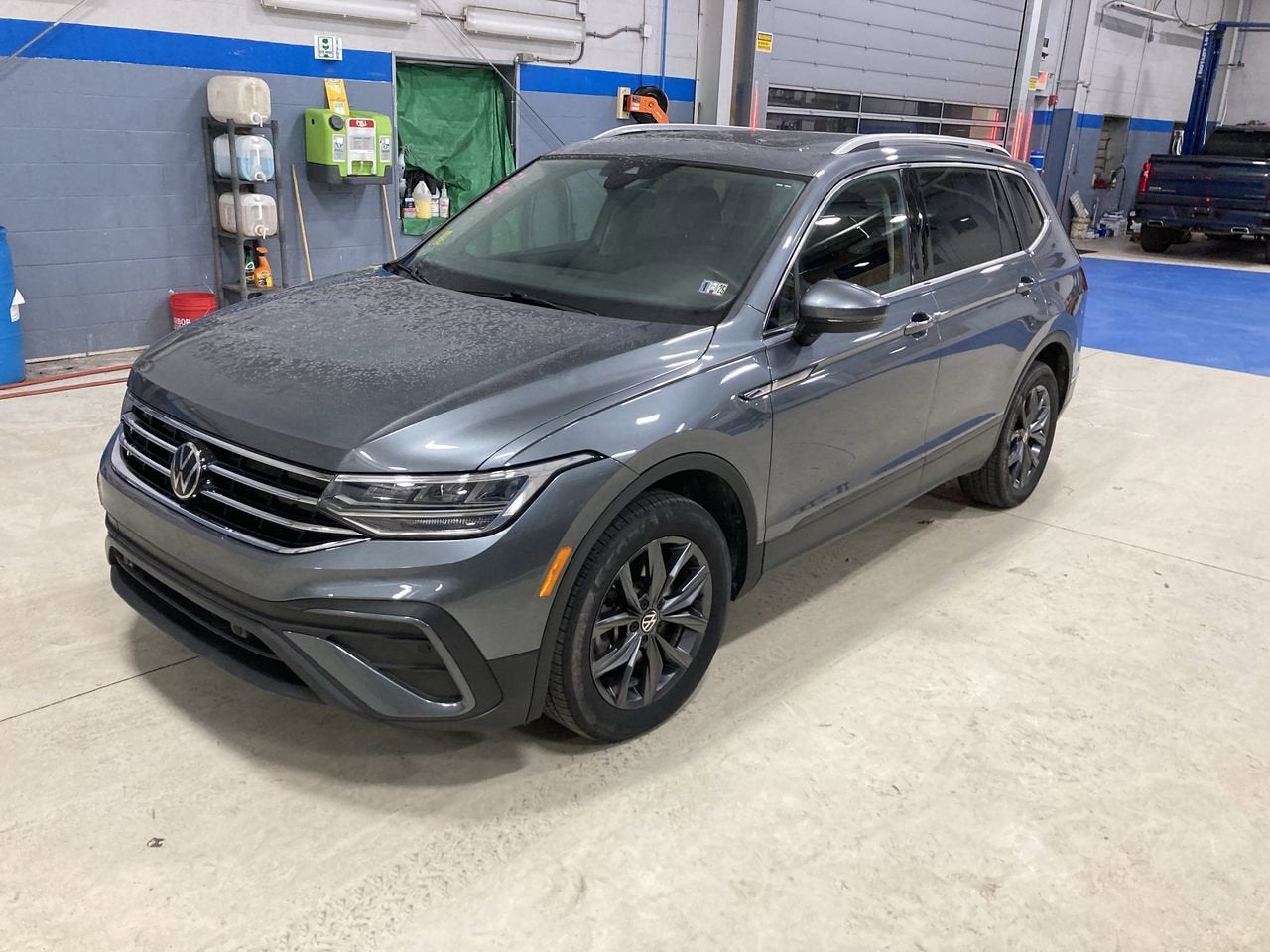 2022 Volkswagen Tiguan SE