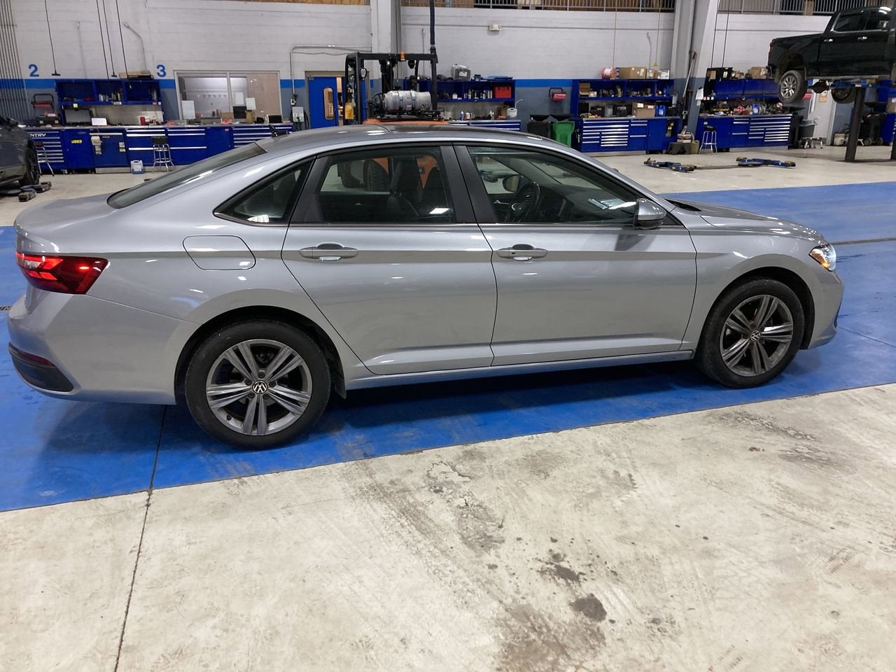 2023 Volkswagen Jetta SE