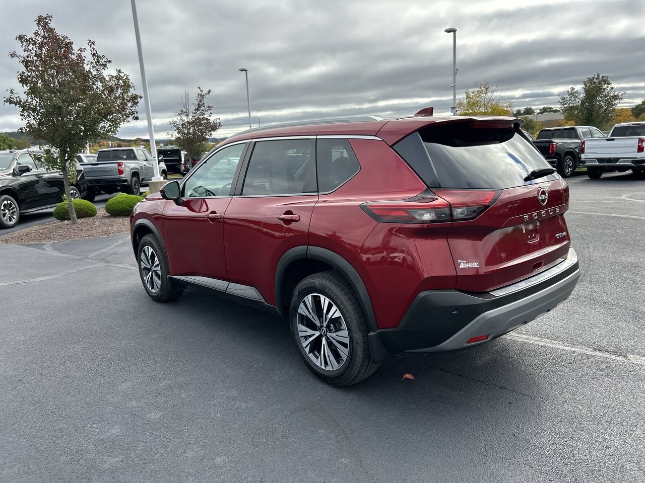 2022 Nissan Rogue SV