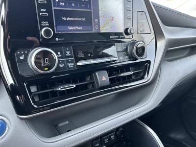 2021 Toyota Highlander Hybrid XLE