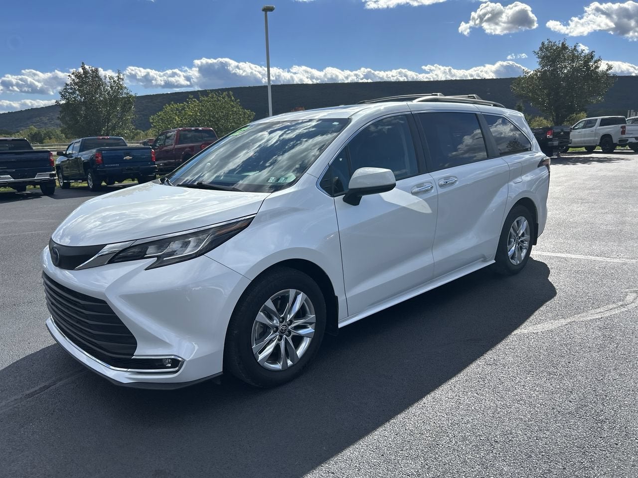 2022 Toyota Sienna XLE