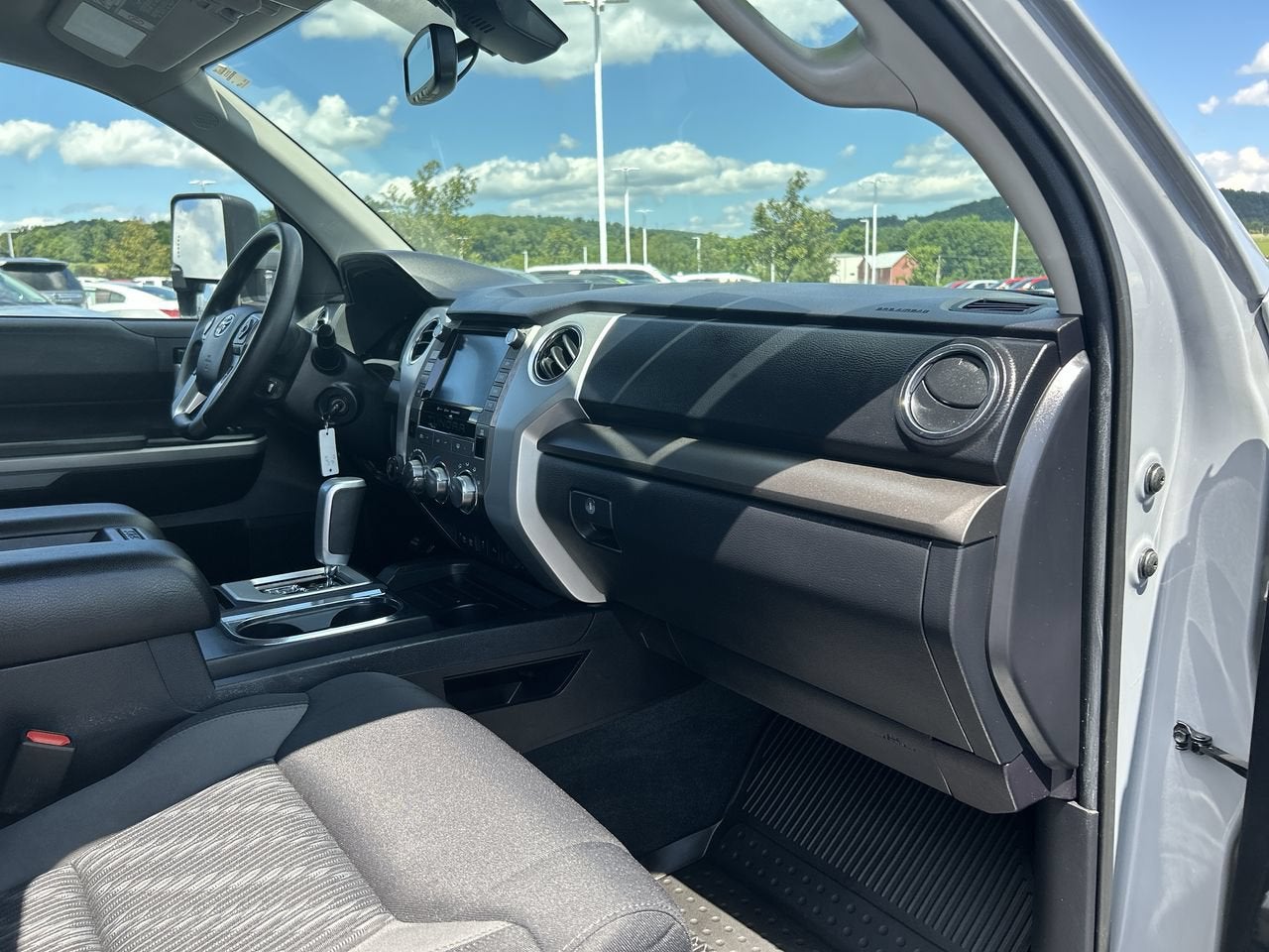 2021 Toyota Tundra 4WD SR5