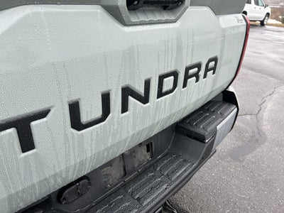 2022 Toyota Tundra 4WD SR5