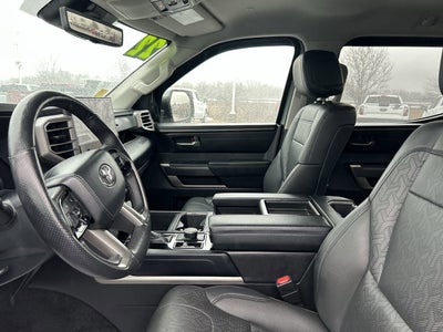 2022 Toyota Tundra 4WD SR5