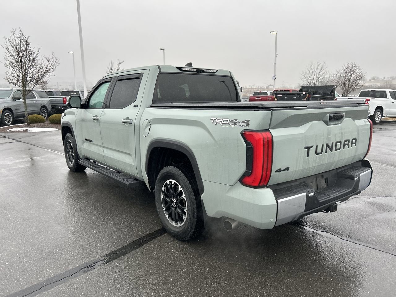 2022 Toyota Tundra 4WD SR5
