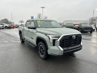 2022 Toyota Tundra 4WD SR5