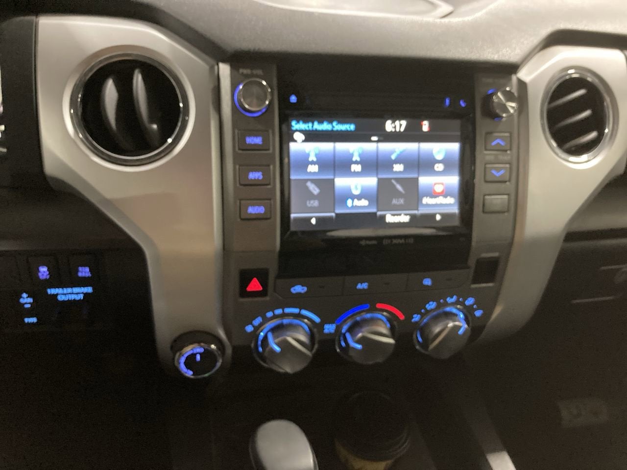 2017 Toyota Tundra 4WD SR