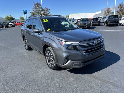 2025 Subaru Forester Premium