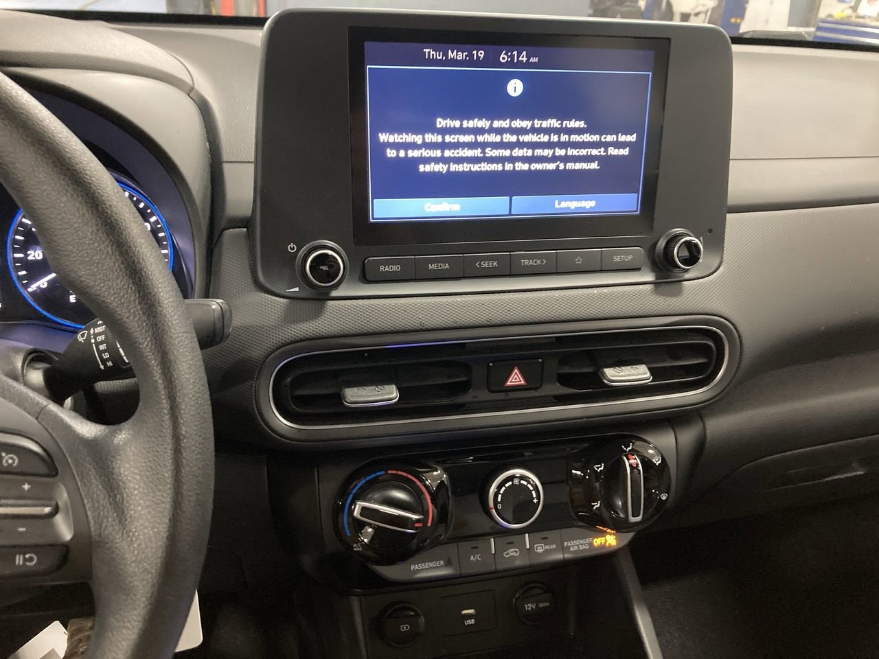 2022 Hyundai Kona SE