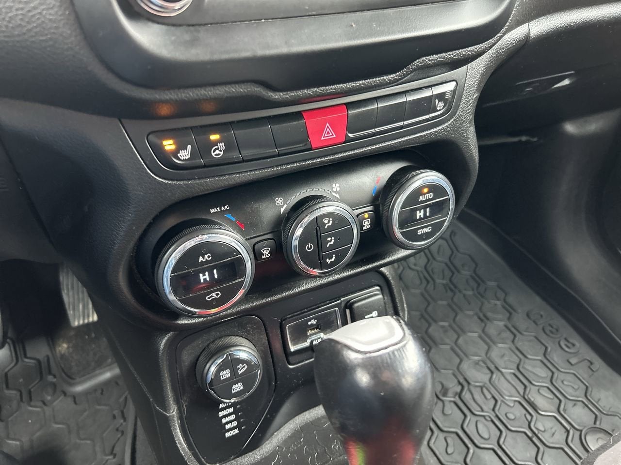 2016 Jeep Renegade Trailhawk