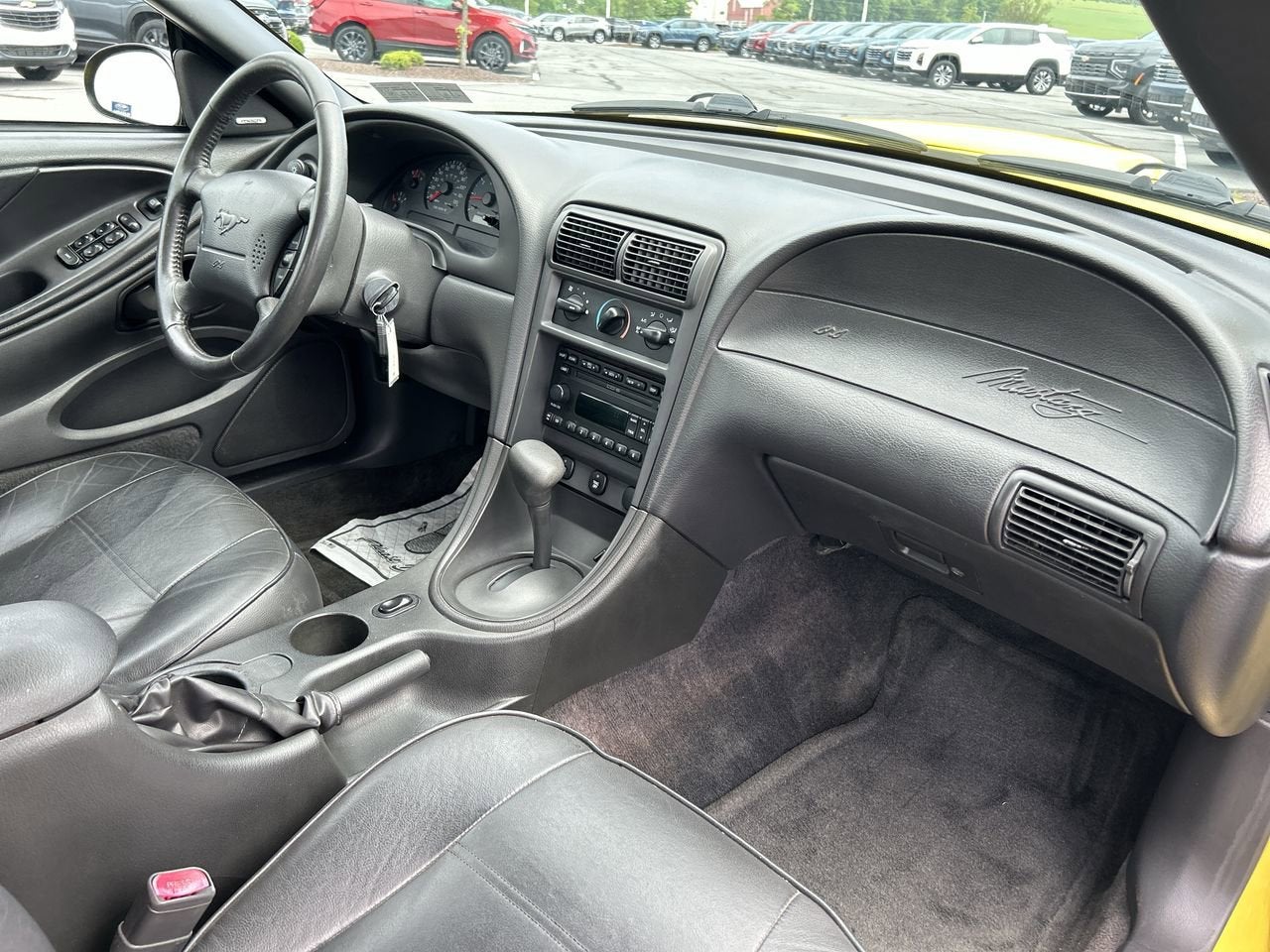 2003 Ford Mustang V6