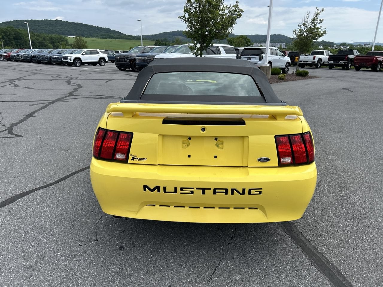 2003 Ford Mustang V6