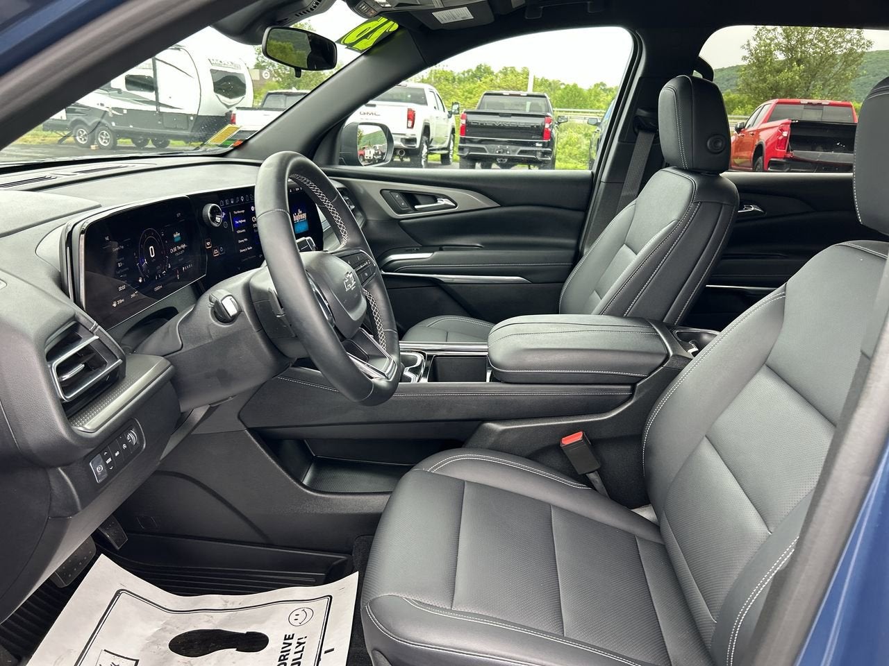 2026 Chevrolet Traverse AWD LT