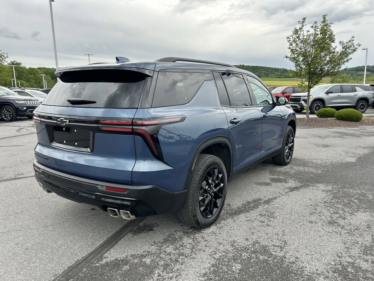 2026 Chevrolet Traverse AWD LT