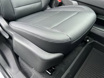 2025 Chevrolet Traverse AWD LT