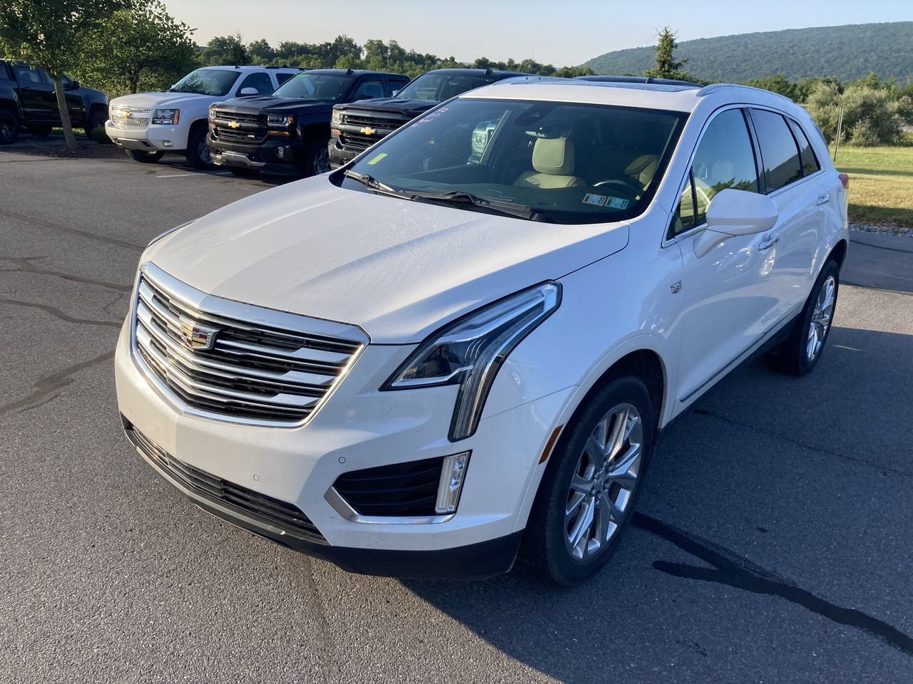 2017 Cadillac XT5 Luxury FWD