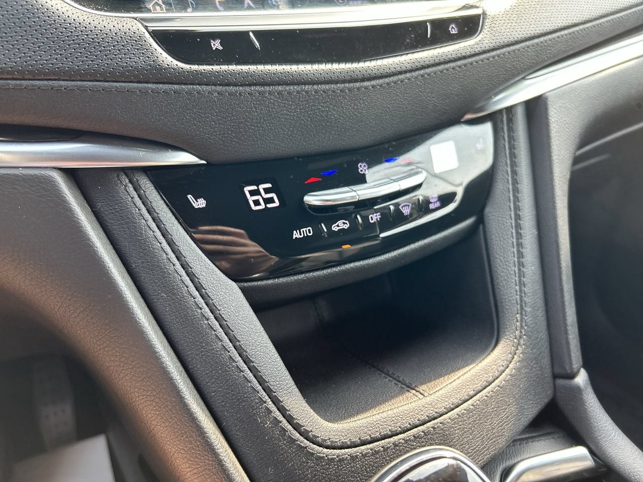 2024 Cadillac XT5 AWD Premium Luxury