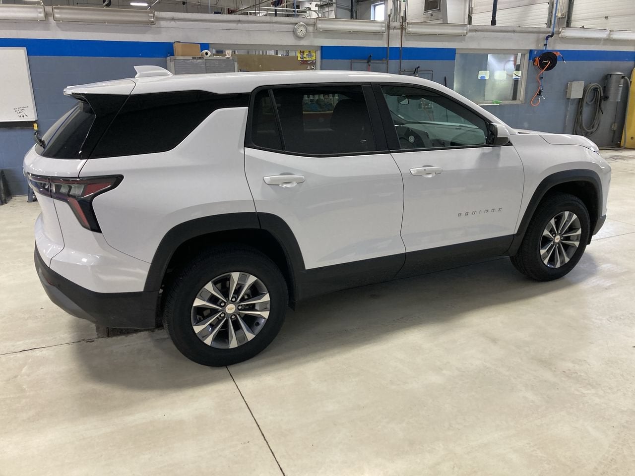 2026 Chevrolet Equinox FWD LT