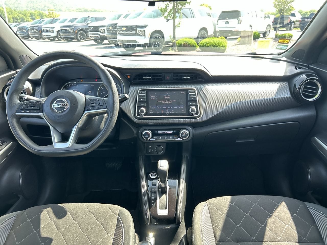2020 Nissan Kicks SV